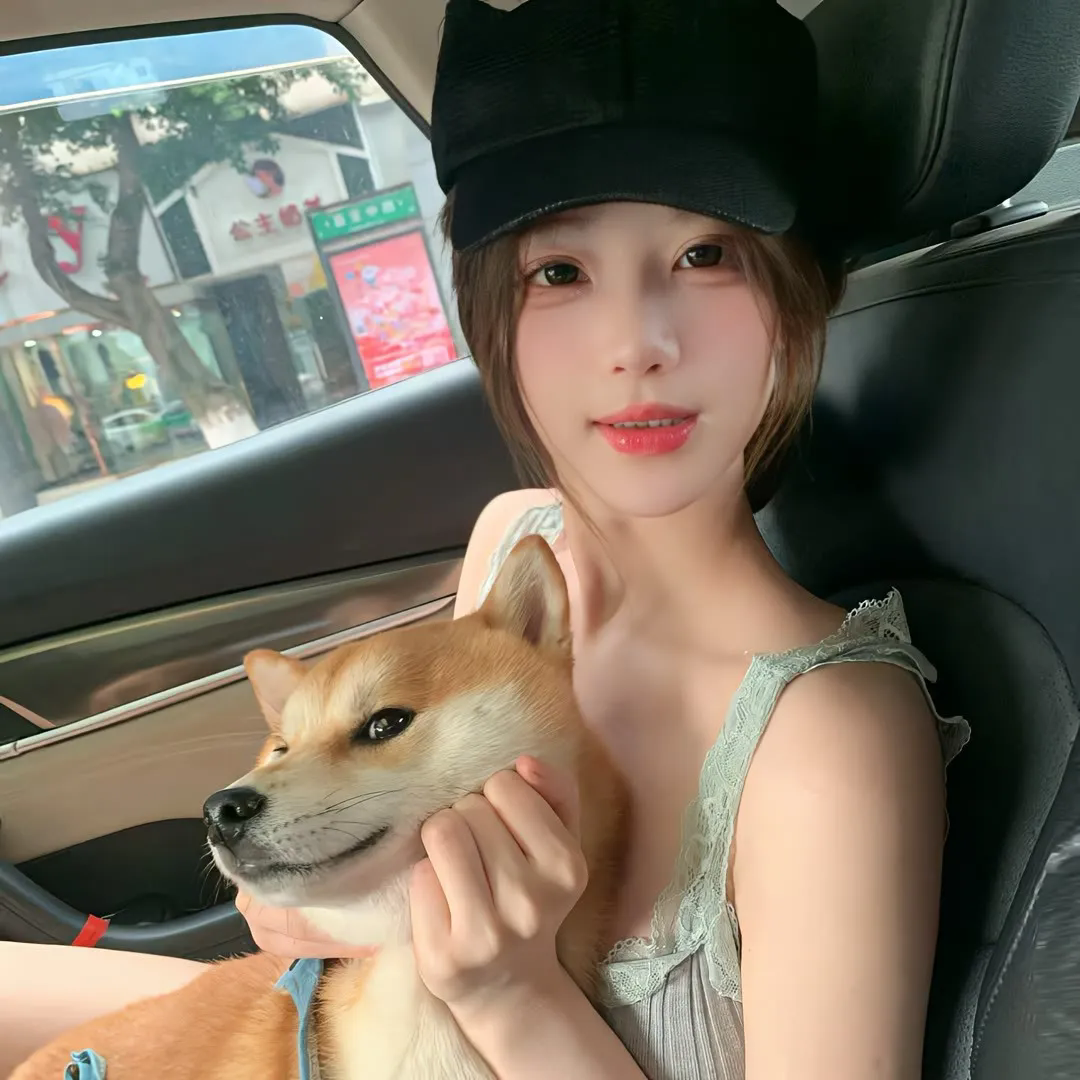 猫咪第一次见到小奶狗的反应，太治愈了 - 白云视频